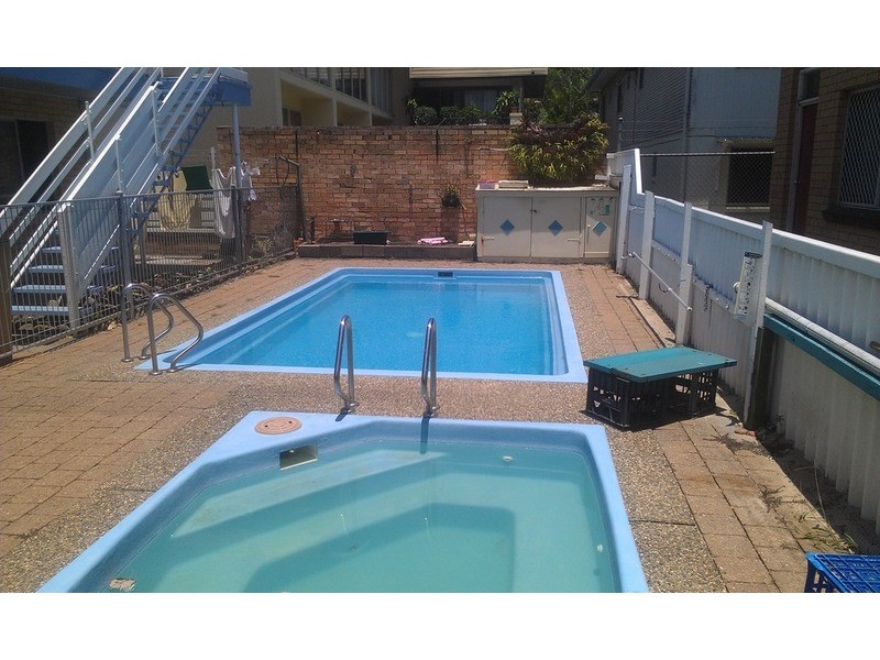 5/16 Sunrise Boulevard, Surfers Paradise QLD 4217