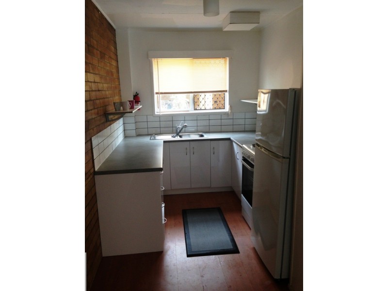 5/16 Sunrise Boulevard, Surfers Paradise QLD 4217