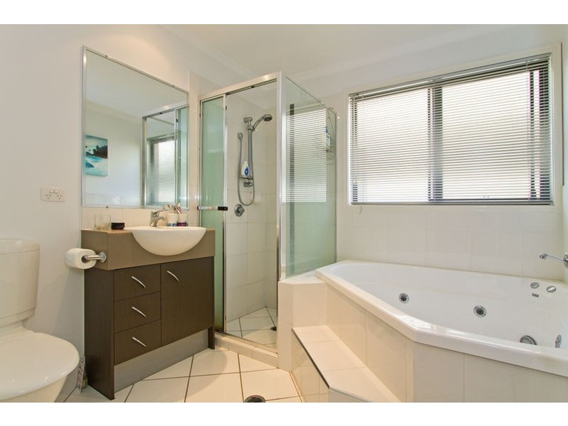 37 Montana Road, Mermaid Beach QLD 4218