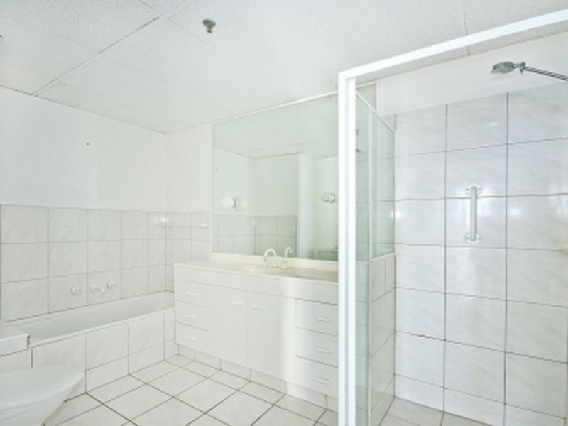 2104/3422 Surfers Paradise Boulevard, Surfers Paradise QLD 4217