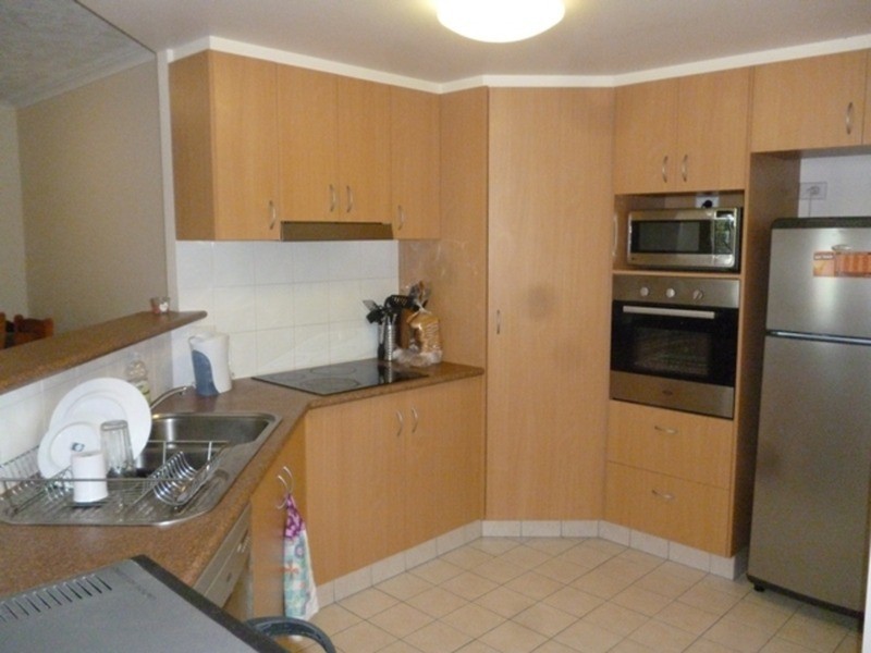 7/4 Proud Street, Labrador QLD 4215