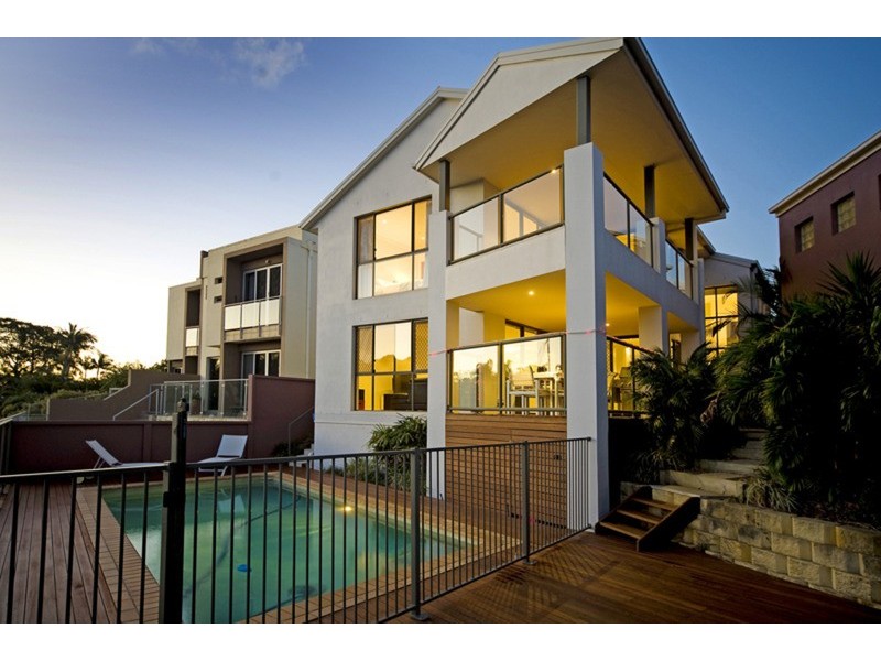 15 Pisa Court, Surfers Paradise QLD 4217