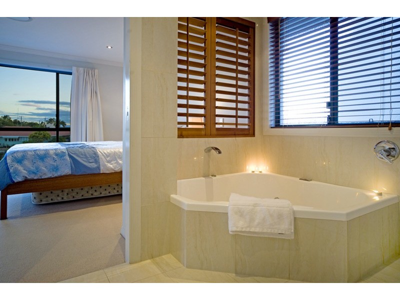 15 Pisa Court, Surfers Paradise QLD 4217