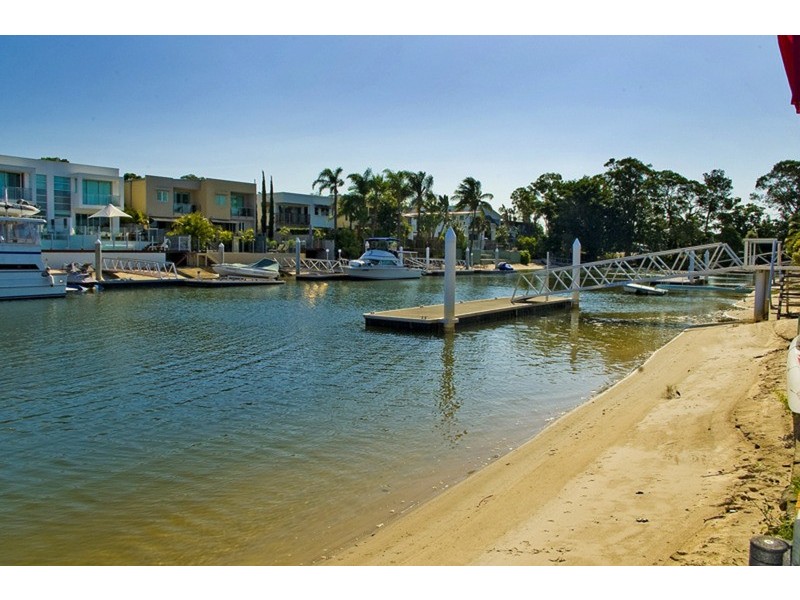 15 Pisa Court, Surfers Paradise QLD 4217