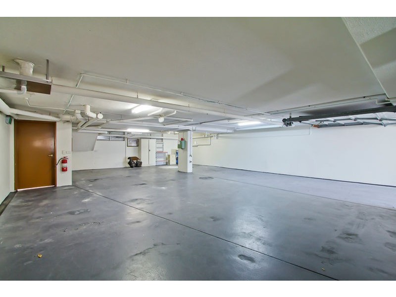 82 Ferny Avenue, Surfers Paradise QLD 4217