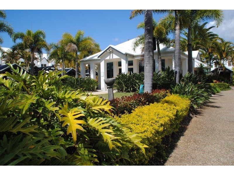 103 Salerno Street, Isle Of Capri QLD 4217