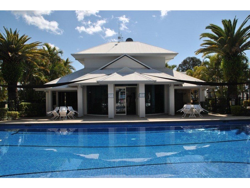 103 Salerno Street, Isle Of Capri QLD 4217
