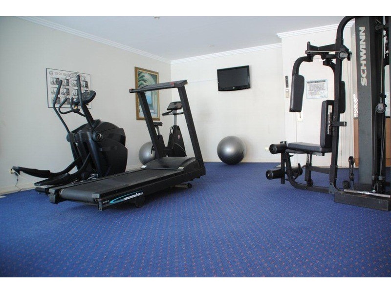 103 Salerno Street, Isle Of Capri QLD 4217