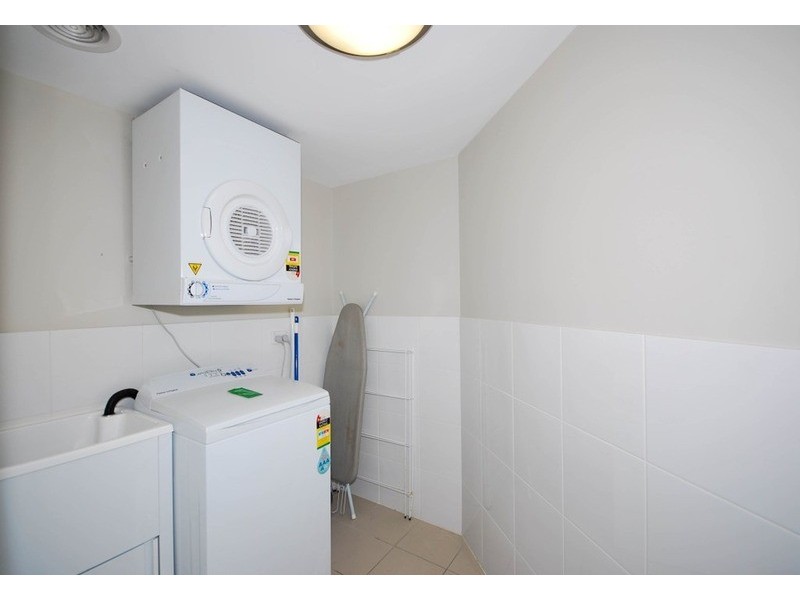 ‘Trilogy’ 21  Cypress Avenue, Surfers Paradise QLD 4217