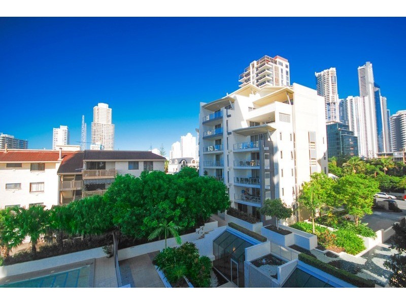 ‘Trilogy’ 21  Cypress Avenue, Surfers Paradise QLD 4217