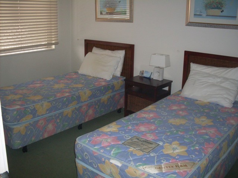 64 The Esplanade, Surfers Paradise QLD 4217