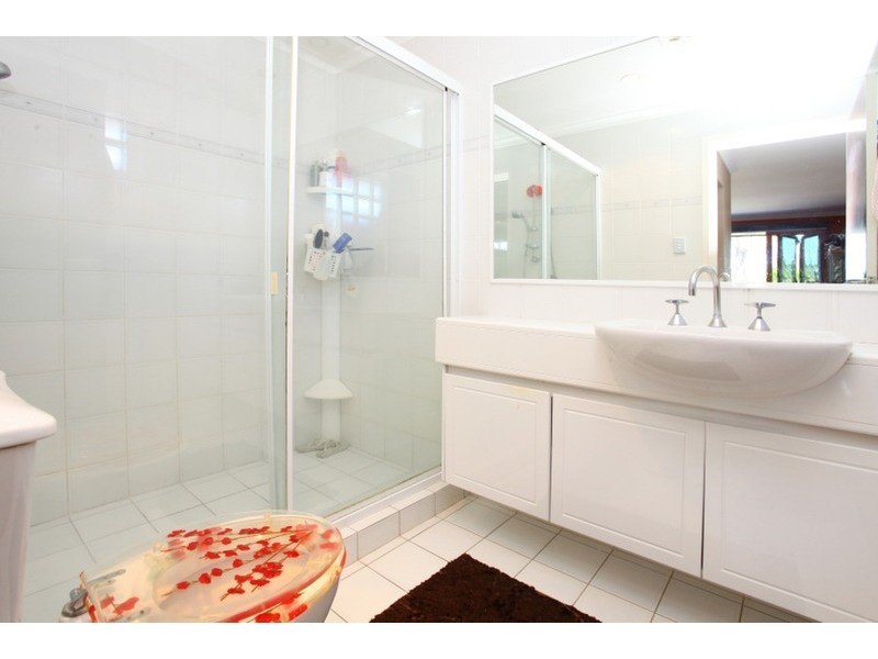 53 Platypus Avenue, Sorrento QLD 4217