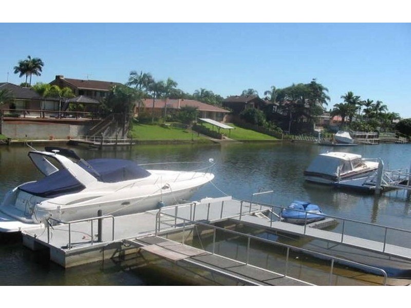 53 Platypus Avenue, Sorrento QLD 4217