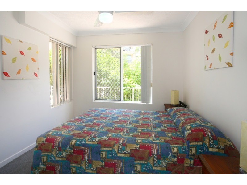 10/43 Cypress  Avenue, Surfers Paradise QLD 4217