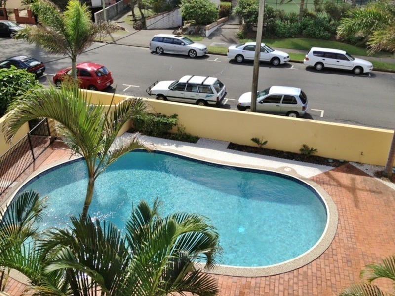 16 Markwell Avenue, Surfers Paradise QLD 4217