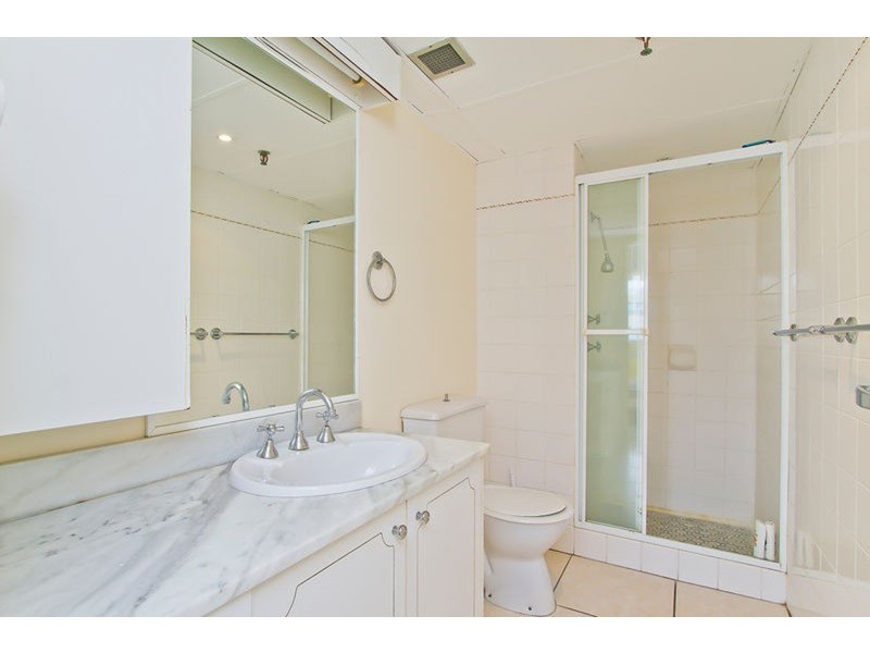 114 The Esplanade, Surfers Paradise QLD 4217