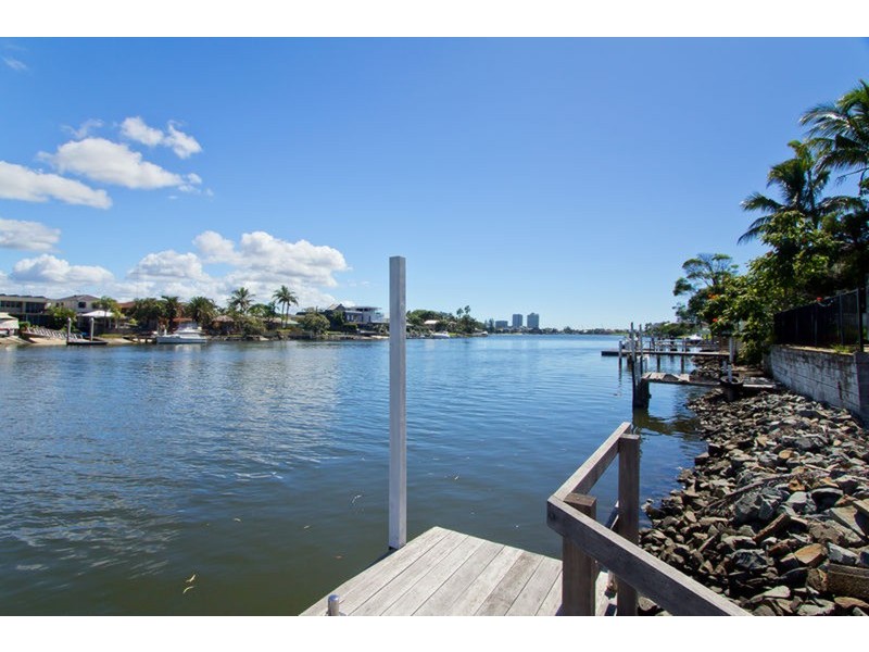 175 Stanhill Drive, Surfers Paradise QLD 4217