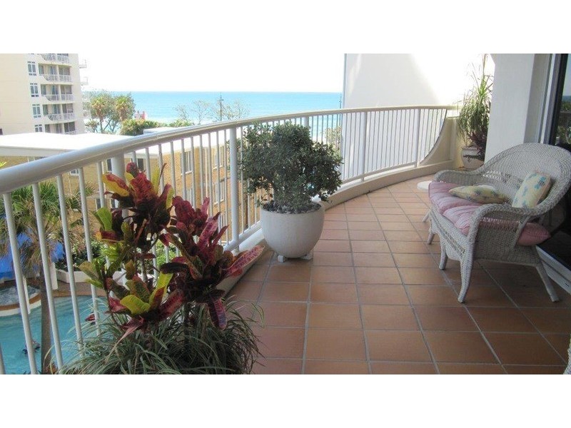 ‘Moroccan’ 7 Elkhorn Avenue, Surfers Paradise QLD 4217