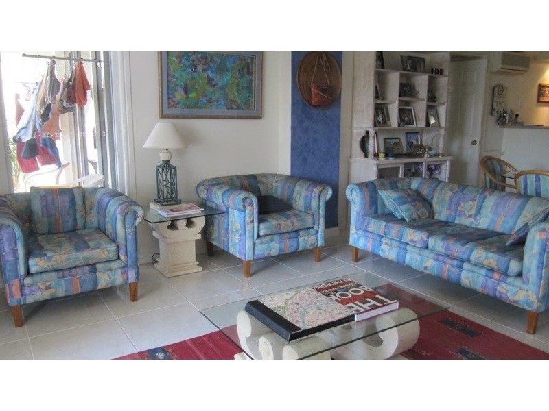‘Moroccan’ 7 Elkhorn Avenue, Surfers Paradise QLD 4217