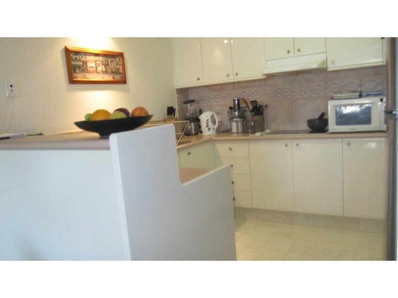 ‘Moroccan’ 7 Elkhorn Avenue, Surfers Paradise QLD 4217