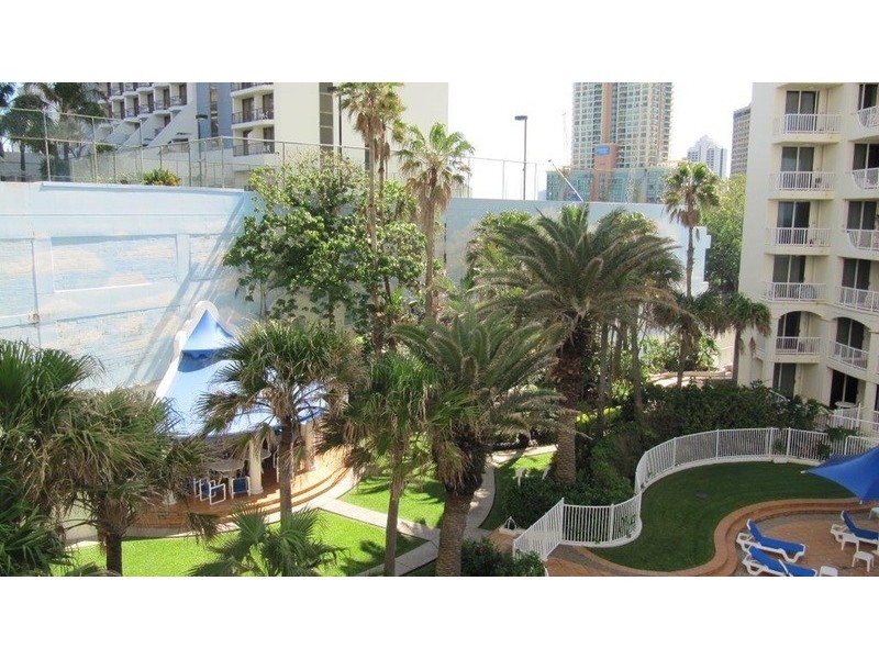 ‘Moroccan’ 7 Elkhorn Avenue, Surfers Paradise QLD 4217