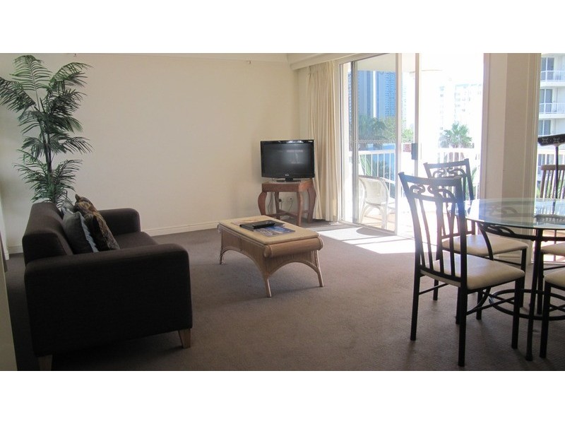 ‘Moroccan’ 7 Elkhorn Avenue, Surfers Paradise QLD 4217