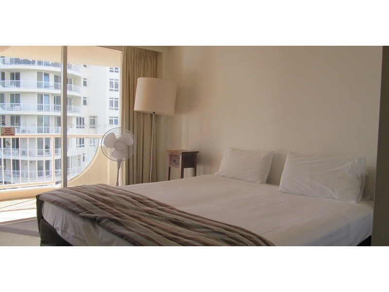 ‘Moroccan’ 7 Elkhorn Avenue, Surfers Paradise QLD 4217