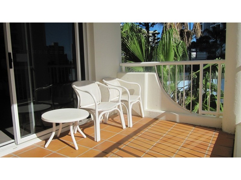 ‘Moroccan’ 7 Elkhorn Avenue, Surfers Paradise QLD 4217