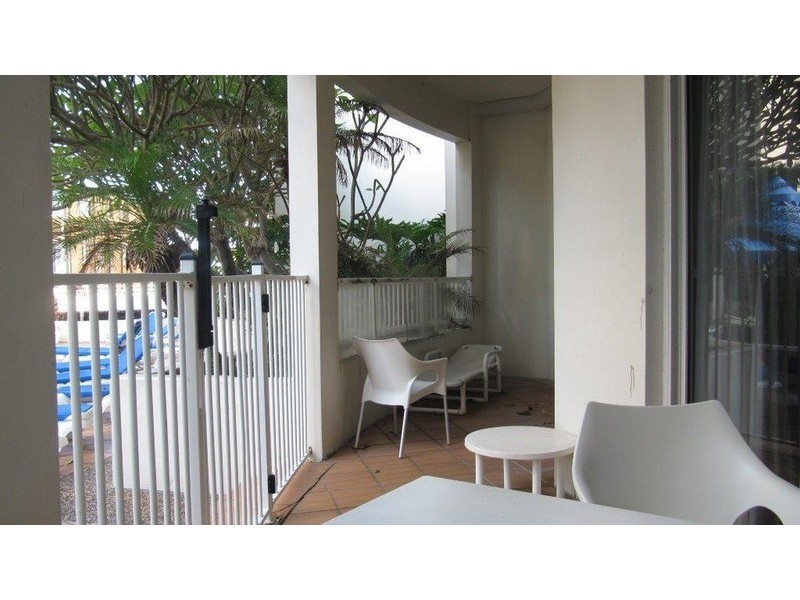 ‘Moroccan’ 7 Elkhorn Avenue, Surfers Paradise QLD 4217