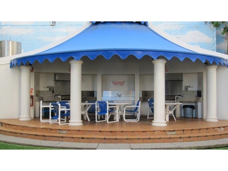 ‘Moroccan’ 7 Elkhorn Avenue, Surfers Paradise QLD 4217