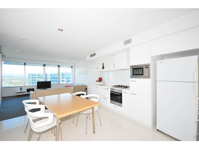 Q1 9 Hamilton Avenue, Surfers Paradise QLD 4217