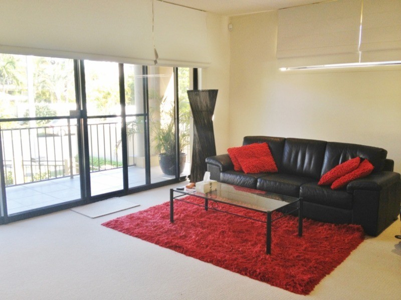 Chevron Island QLD 4217