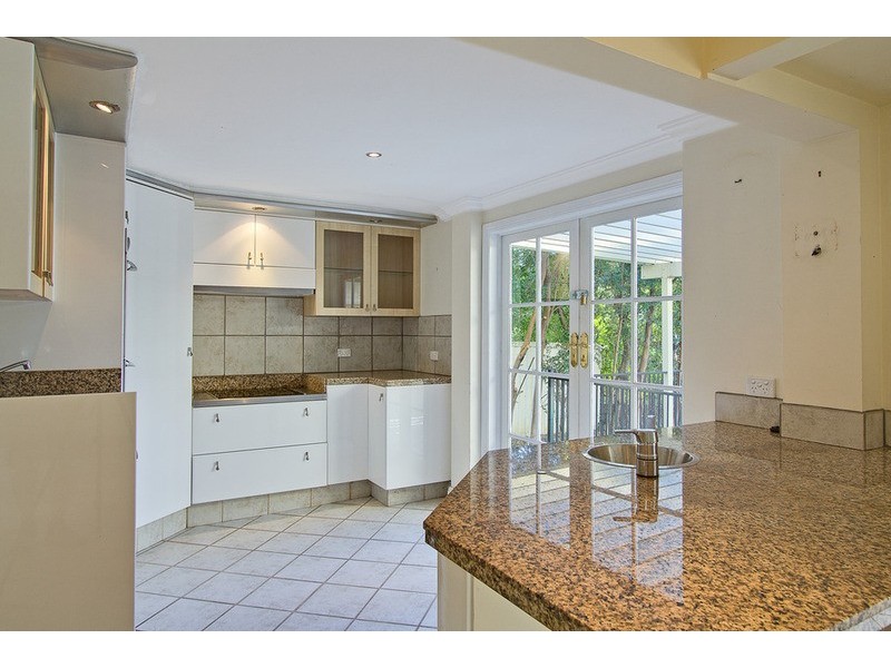 16 Maxwell Brown Drive, Southport QLD 4215