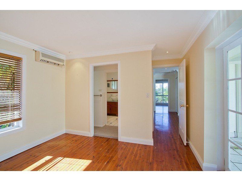 16 Maxwell Brown Drive, Southport QLD 4215