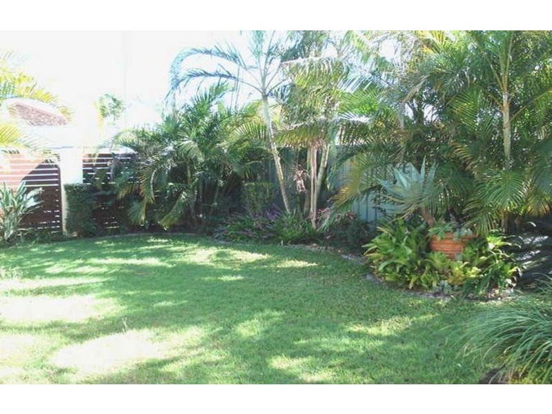 23 Forster  Avenue, Sorrento QLD 4217