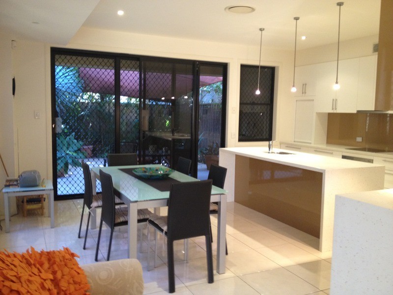 19 Purli Street, Surfers Paradise QLD 4217