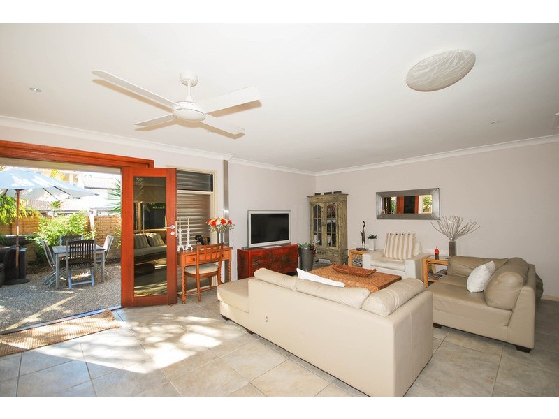 Chevron Island QLD 4217