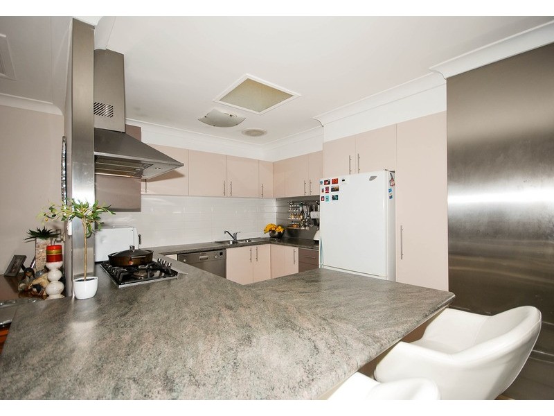 Chevron Island QLD 4217