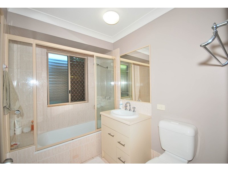 Chevron Island QLD 4217