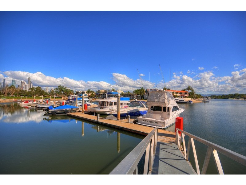 ‘Grand Mariner’ 12 Commodore Drive, Paradise Waters QLD 4217
