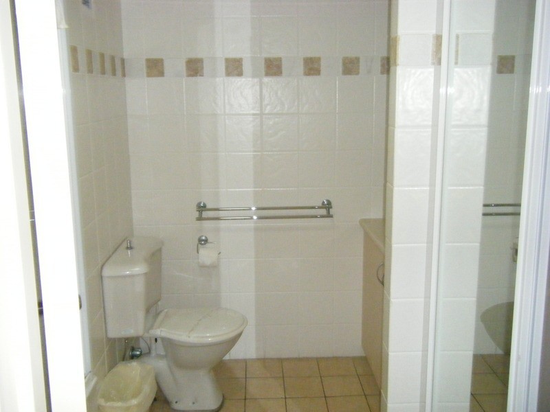 Surfers Beachside/10 Vista Street, Surfers Paradise QLD 4217