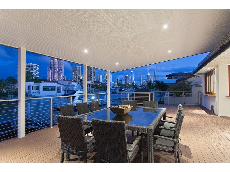 9 Buccaneer Court, Paradise Waters QLD 4217