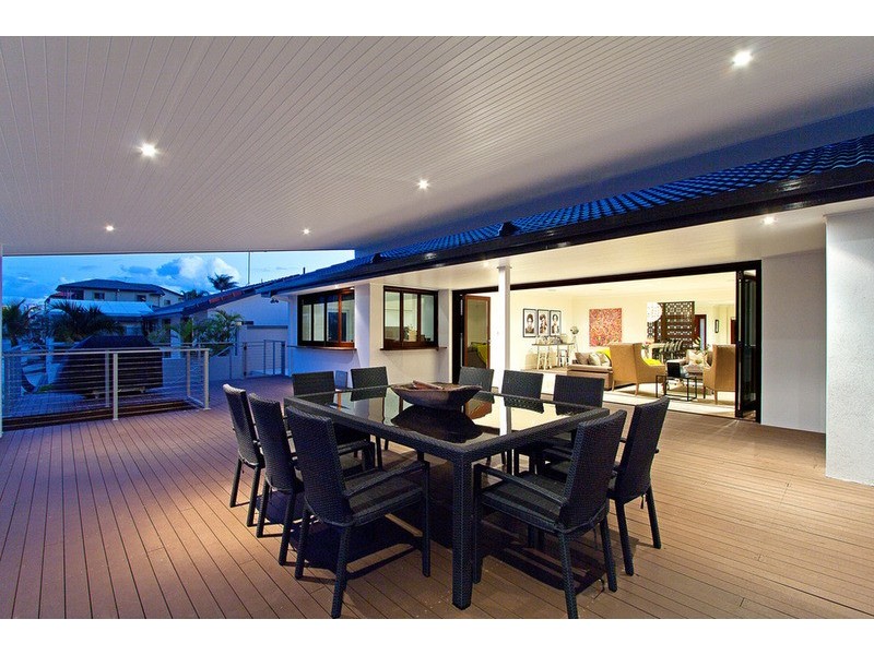 9 Buccaneer Court, Paradise Waters QLD 4217