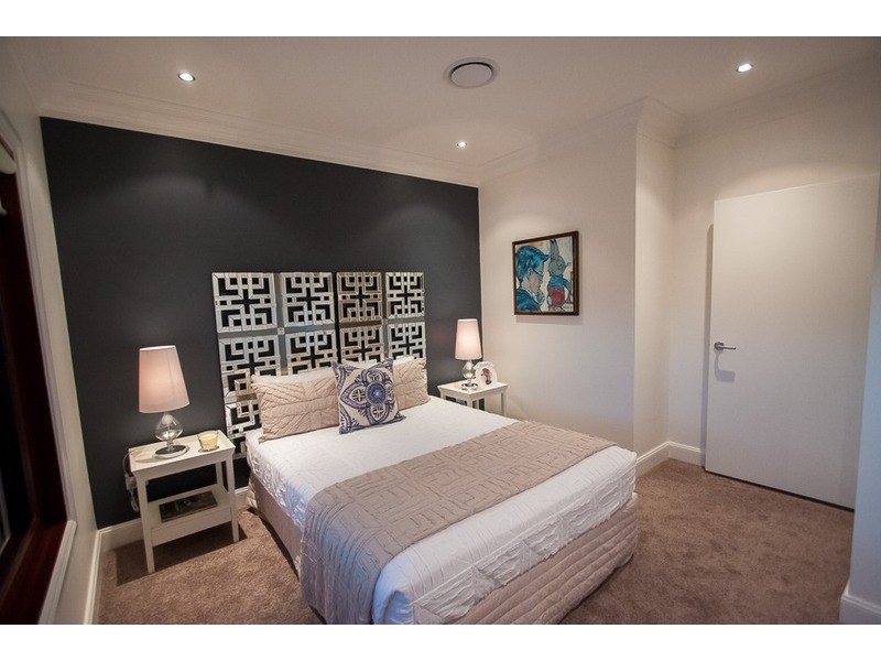 9 Buccaneer Court, Paradise Waters QLD 4217