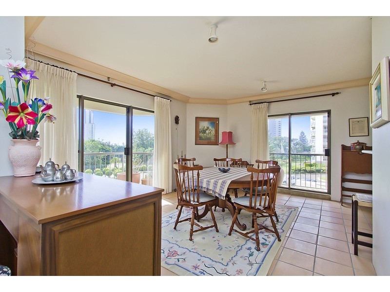 2 Admiralty Drive, Surfers Paradise QLD 4217