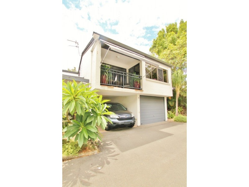 5/7 Campbell Street, Sorrento QLD 4217