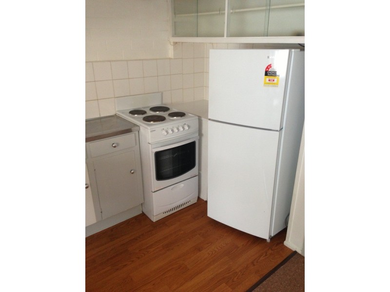 4/16 Sunrise  Boulevard, Surfers Paradise QLD 4217