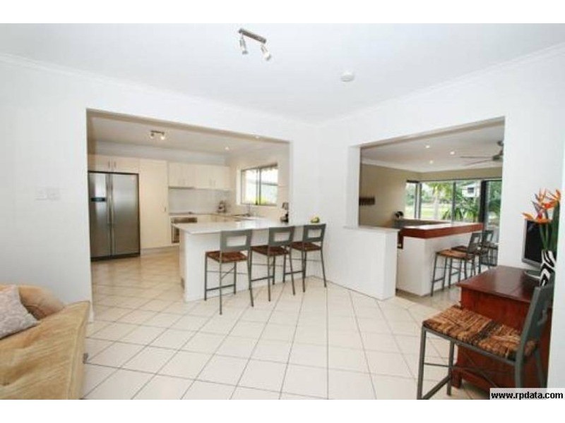46 Gibraltar Drive, Isle Of Capri QLD 4217