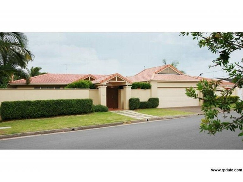 46 Gibraltar Drive, Isle Of Capri QLD 4217