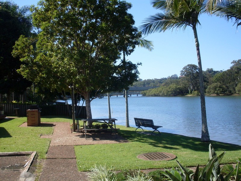 46 Guineas Creek  Road, Elanora QLD 4221